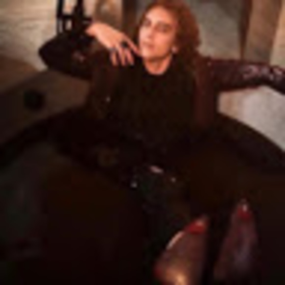 Meet your Posher, Matthew - Picture 1 of 1